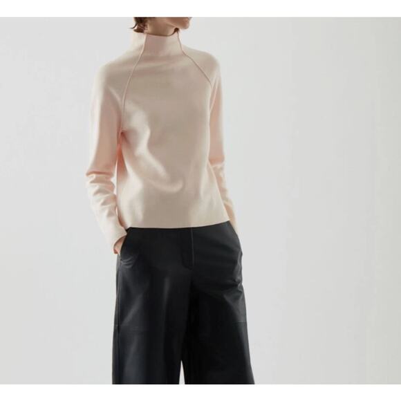 COS KNITTED POLO NECK JUMPER ORGANIC COTTON LIGHT PINK - Picture 1 of 13